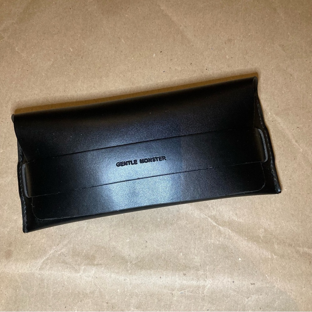 Gentle monster case (discontinued style)